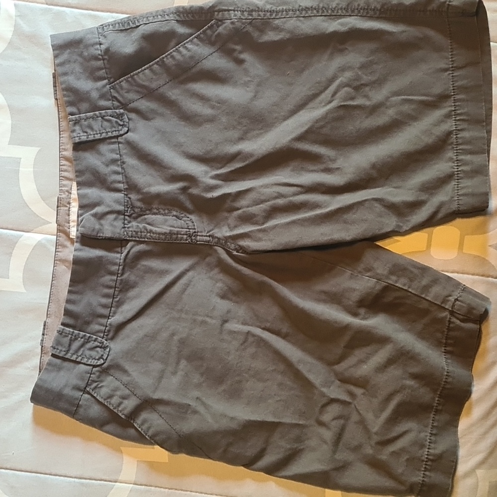 Old Navy Bermuda shorts